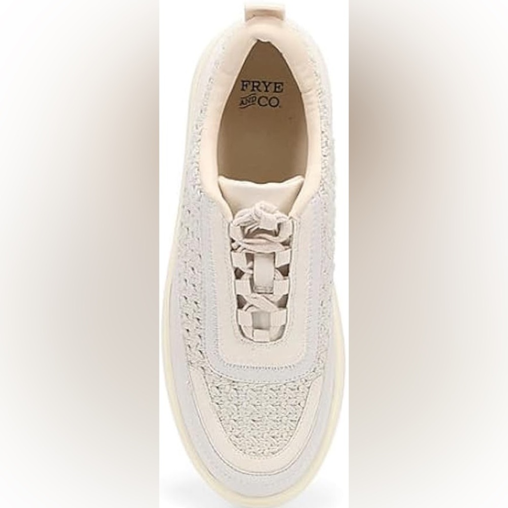 FRYE AND CO. Taylor Crochet Sneaker women’s size 10 Super Comfortable and Cute!